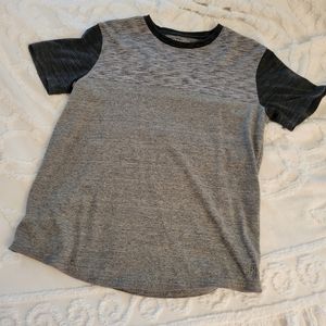 American Eagle Mens Short Sleeve Shirt Medium Outfitters